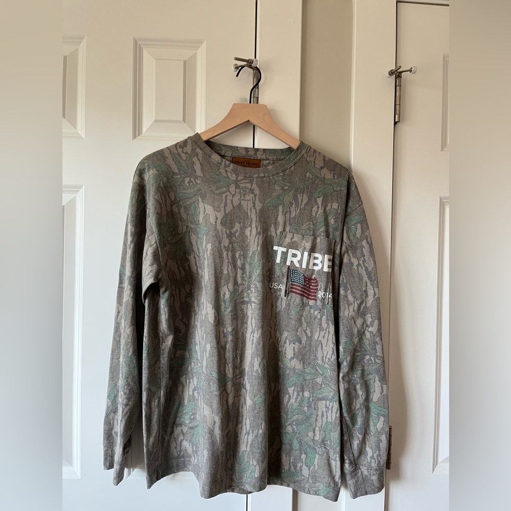 Tribe Kelley USA BASE CAMP LONG SLEEVE - GREENLEAF